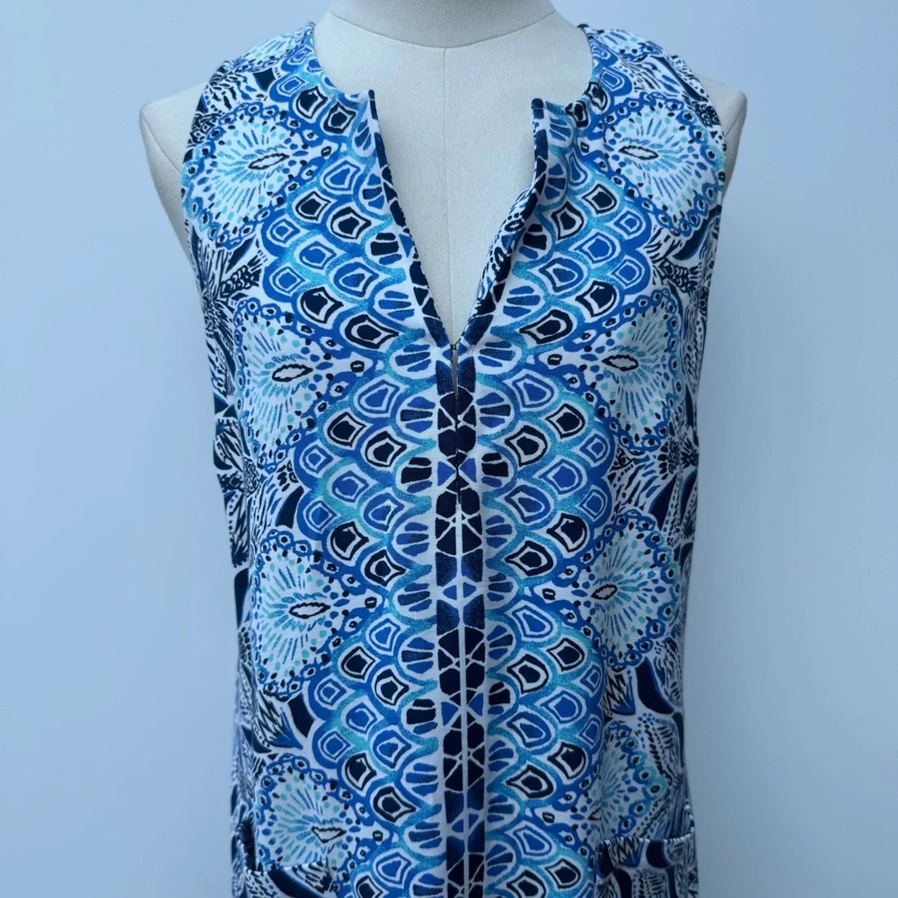 Lilly Pulitzer Blue and White V-Neck Mermaid Tail Print Dress Size 4 - Picture 4 of 15